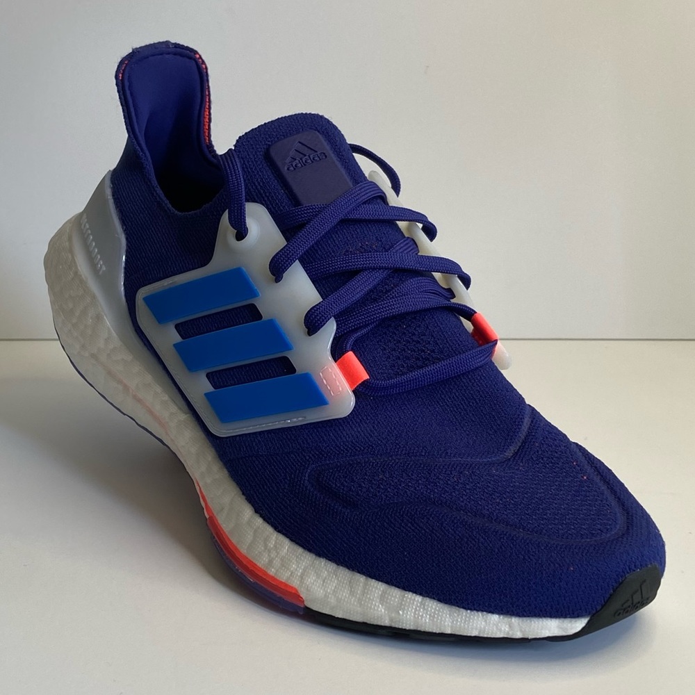Adidas Brand New Ultraboost 22 size 10 Running Shoes